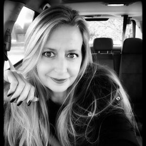 Meet your Posher, Kara